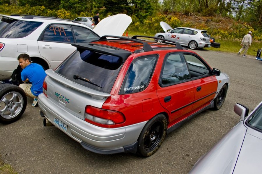 Subaru Impreza GM, GC, GF Räder Rota Slipstream R16 7J ET48 225/50 Wagon 