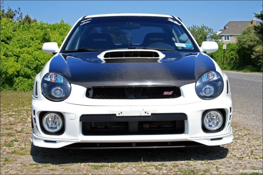 Subaru Impreza Räder Rota Torque R R17 9J ET30 235/40