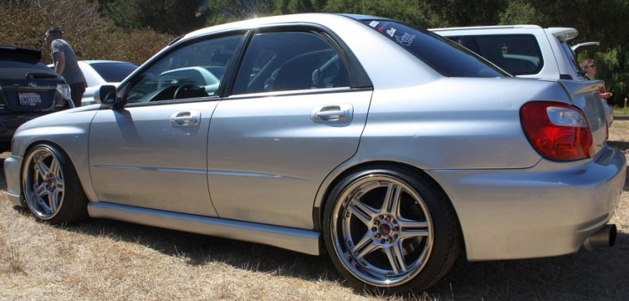 Subaru Impreza Räder XXR 502 R18 9.5J ET35 225/40