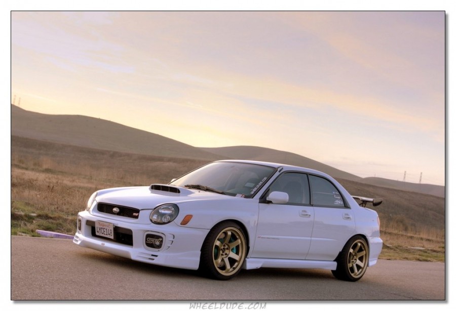 Subaru Impreza Räder Rota Grid R18 9.5J ET38 245/35