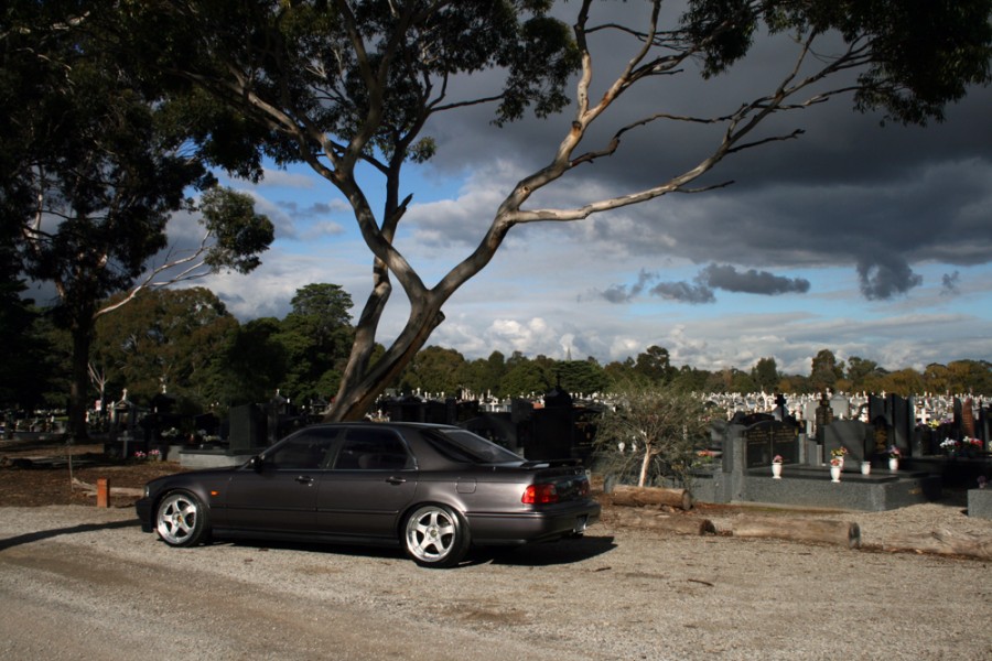 Acura Legend Räder SSR Professor SP1 R18 8J ET49 215/35 9J ET37 225/40
