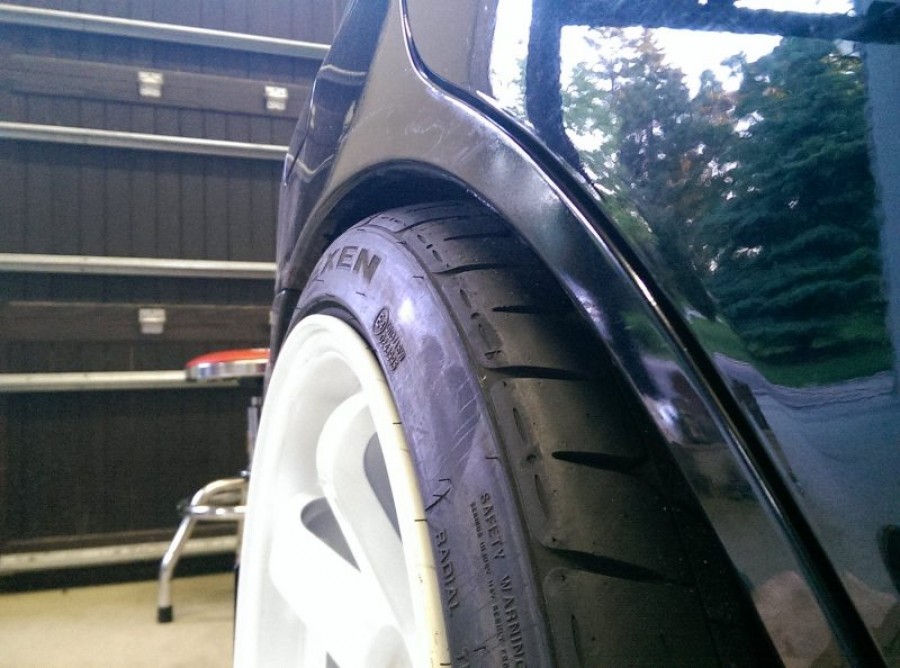 Subaru Impreza Räder Rays Volk Racing TE37 R18 10J ET30 255/35
