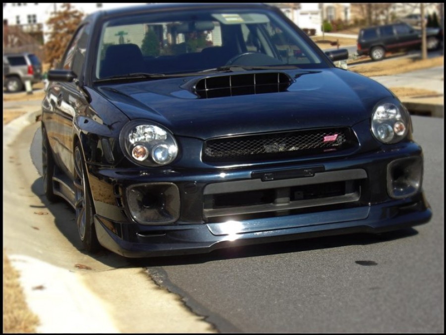 Subaru Impreza Räder Rota G-force R18 9J ET32 235/40