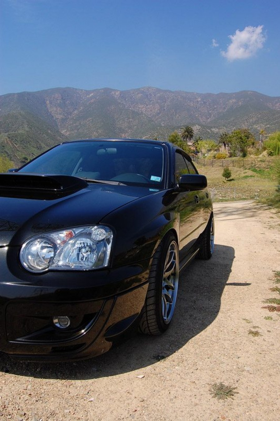 Subaru Impreza GD, GG Räder Rota Torque R R18 9.5J ET35 235/40