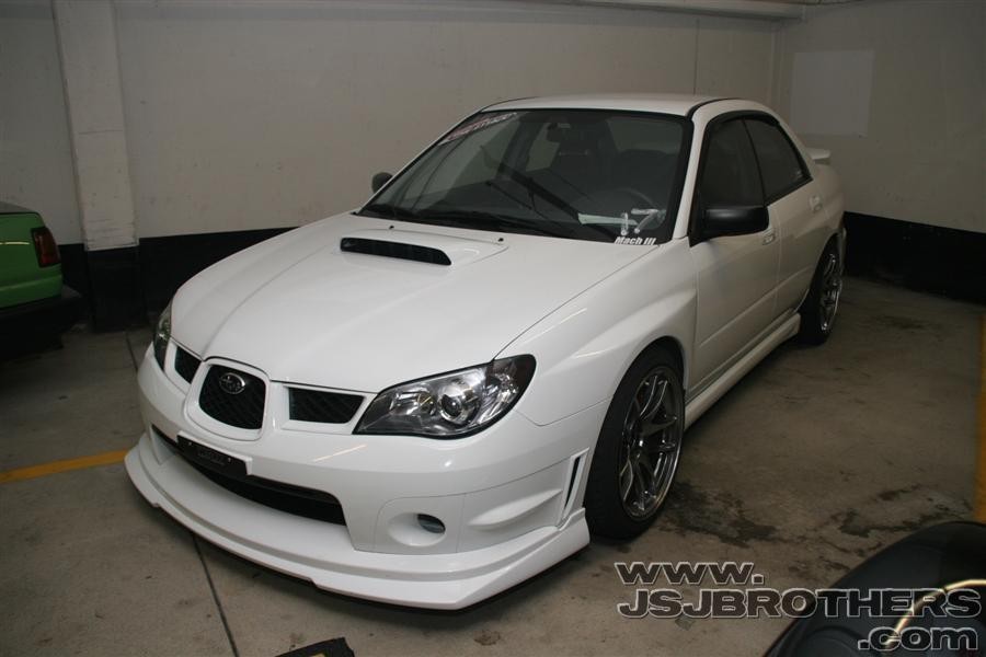 Subaru Impreza GD, GG Räder Rota Torque R R18 9.5J ET35 255/35