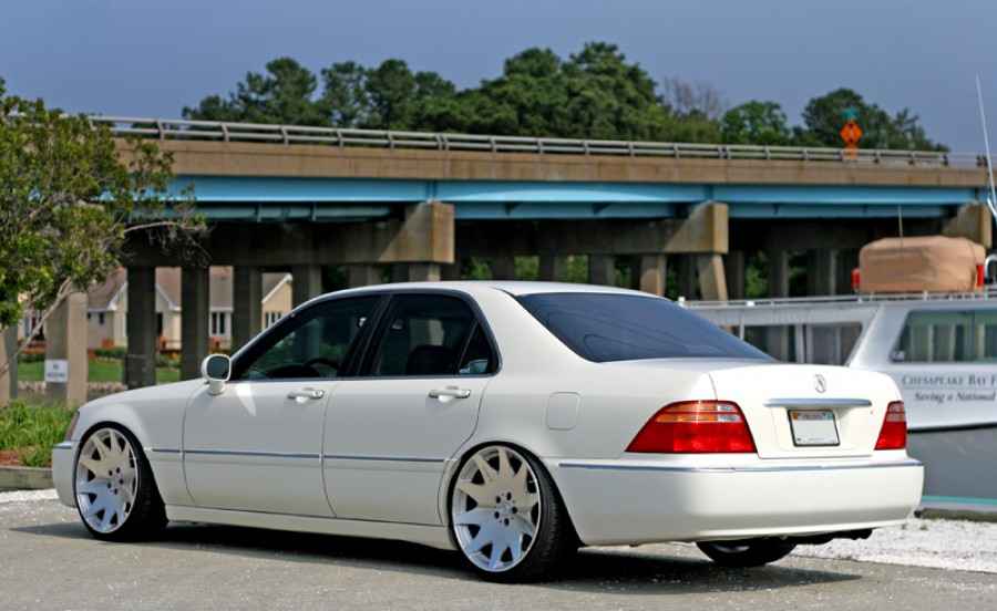 Acura RL Räder R20 9.5J ET38 225/35