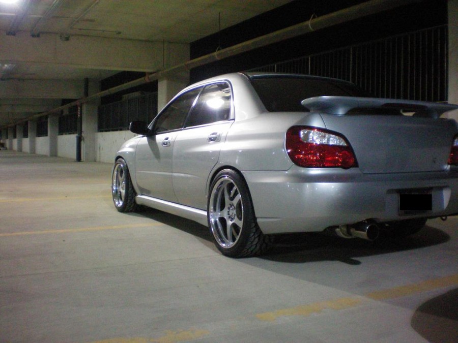 Subaru Impreza Räder RoJa Formula 5 R18 9J ET30 255/35 ET35 WRX STI 