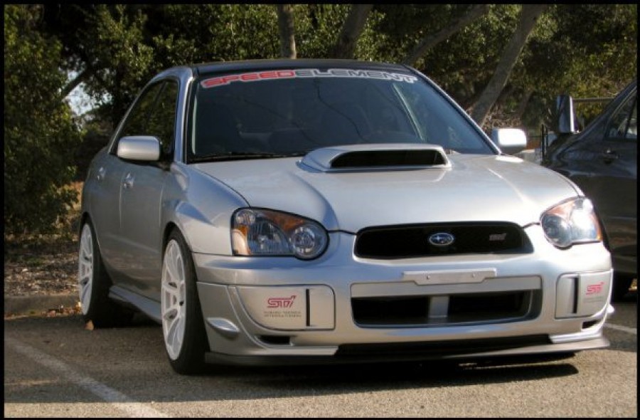 Subaru Impreza Räder Rota G-force R18 9J ET35 235/40 WRX STI 