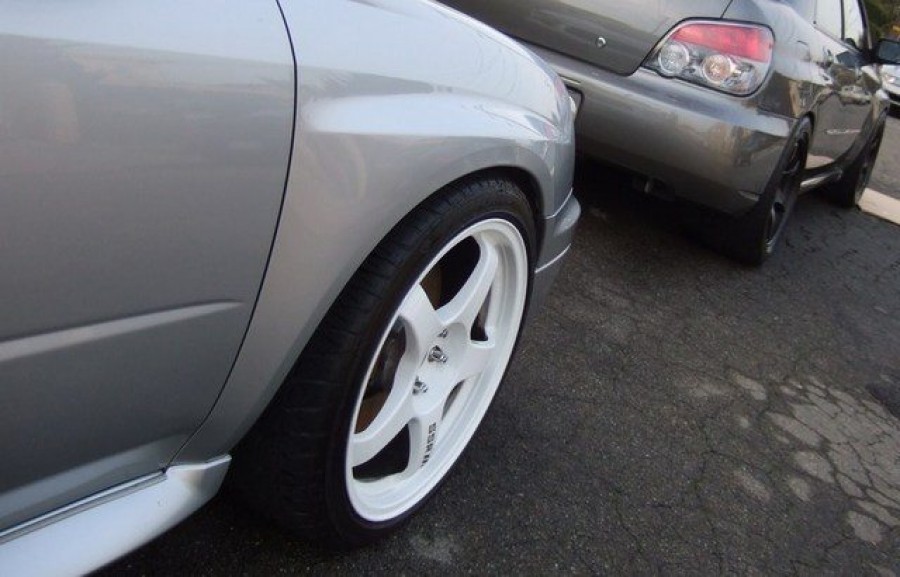 Subaru Impreza GD, GG Räder SSR GT2 R18 8.5J ET48 225/40
