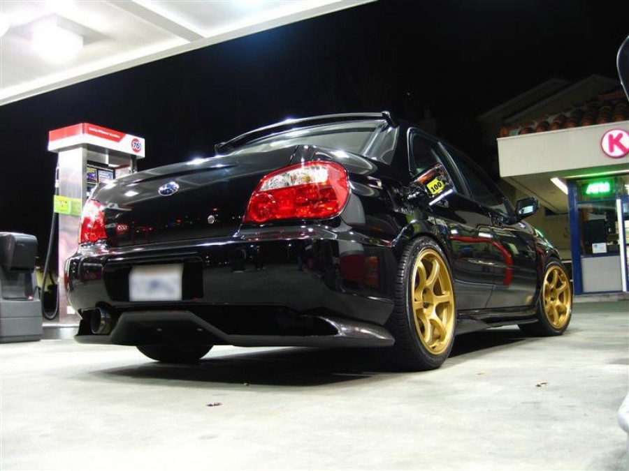 Subaru Impreza Räder Rota Boost R18 9J ET30 235/40 WRX STI 
