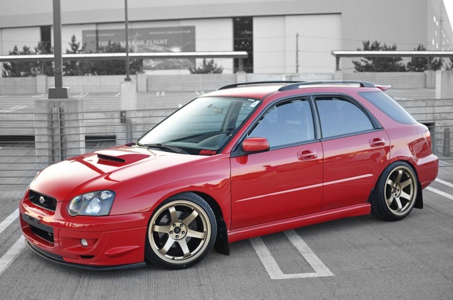 Subaru Impreza Räder Rota Grid R18 9.5J ET38 225/40 WRX Wagon 