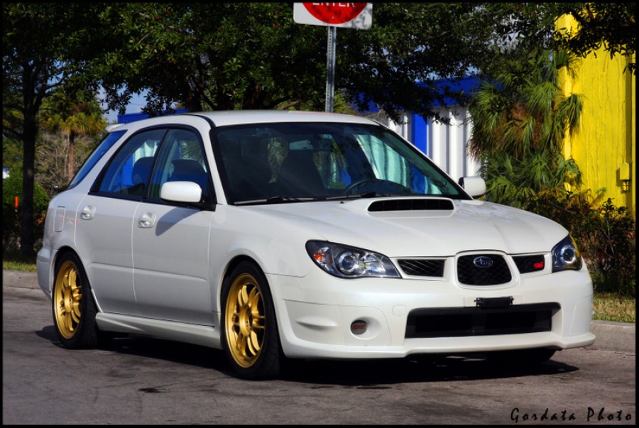 Subaru Impreza Räder Enkei RPF1 R17 8J ET40 235/40 WRX Wagon 