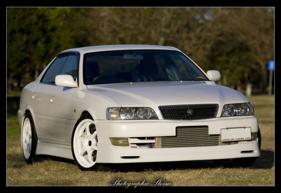 Toyota Chaser 100 Räder Buddy Club P1 R18 9J ET30 235/40