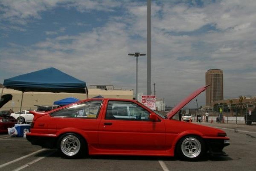 Toyota Corolla Levin AE85/AE86 Räder SSR MK2 R14 8J ET-12 185/60 8.5J ET-7