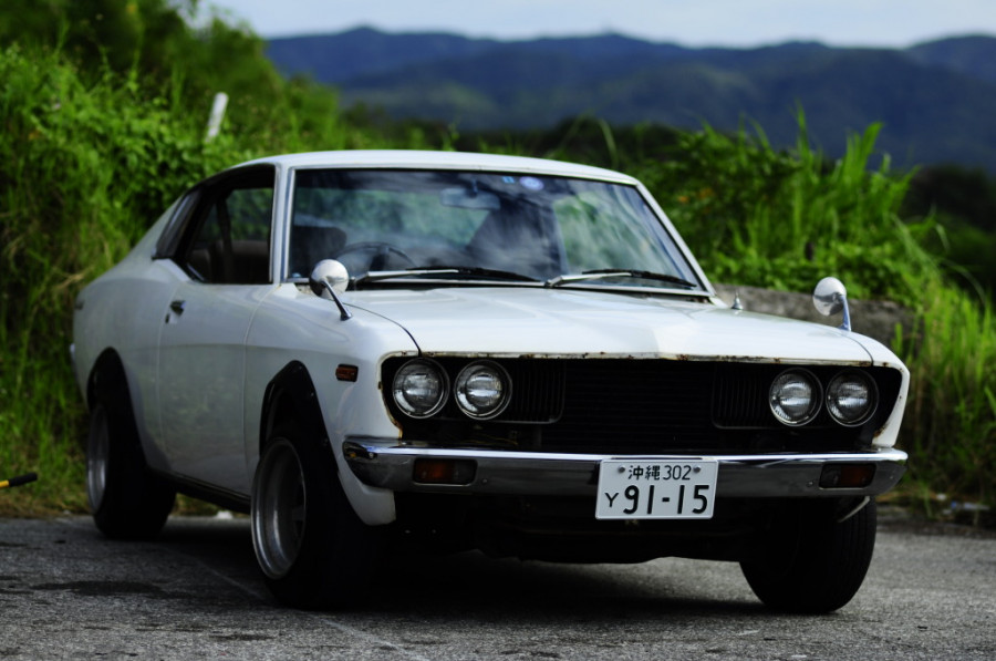 Toyota Corona Räder SSR Longchamp XR4 R14 9J ET-25 165/70 Formula Mesh ET-16