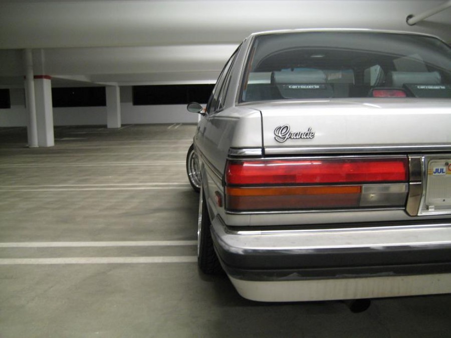 Toyota Cressida X70 Räder Work Equip 02 R15 7.5J ET6 185/55 8J