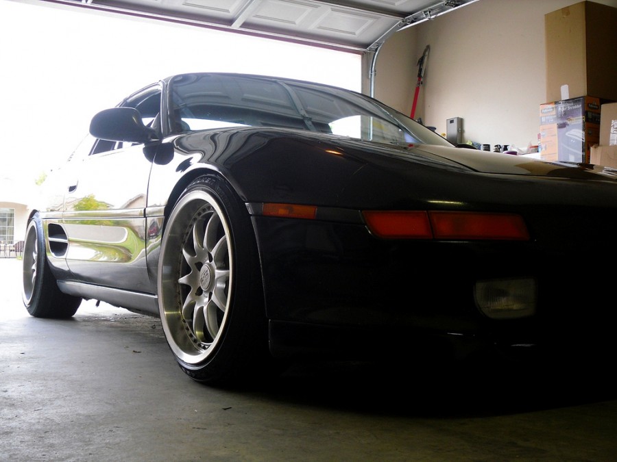 Toyota MR2 Räder Blitz Type 01 R17 9J ET22 215/40 10J 245/40
