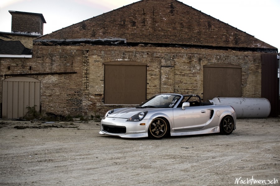 Toyota MR2 Räder Rays Volk Racing TE37 R16 8J ET42 205/40 205/45