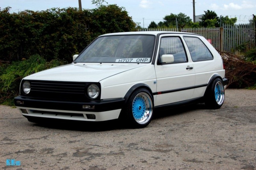 Volkswagen Golf Räder Compomotive CXN R15 6.5J ET-10 165/50 8J ET-15 185/45