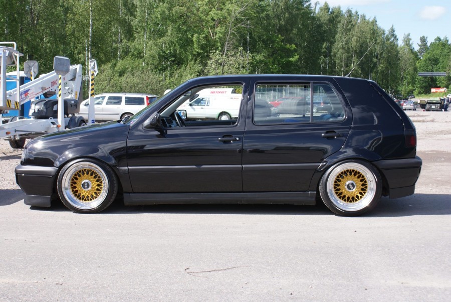 Volkswagen Golf MK3 Räder BBS RS R16 8J ET11 195/40 10J 215/40