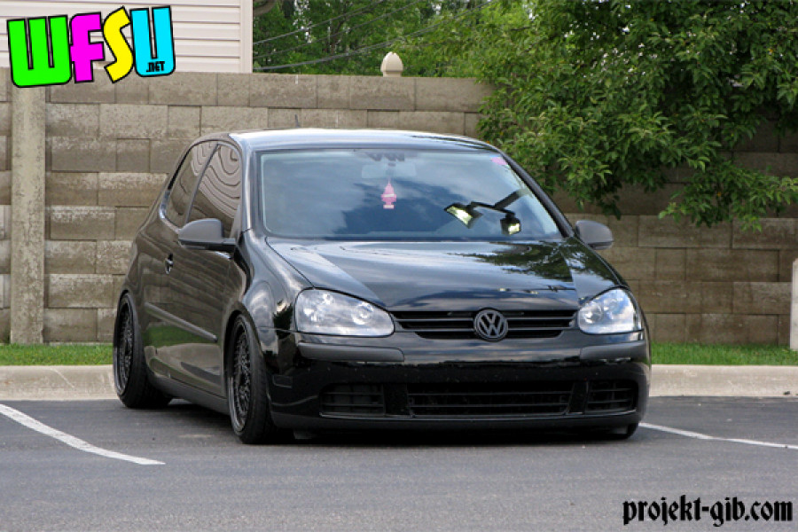 Volkswagen Golf Räder BBS RS R17 8J ET43 205/45 9J ET40