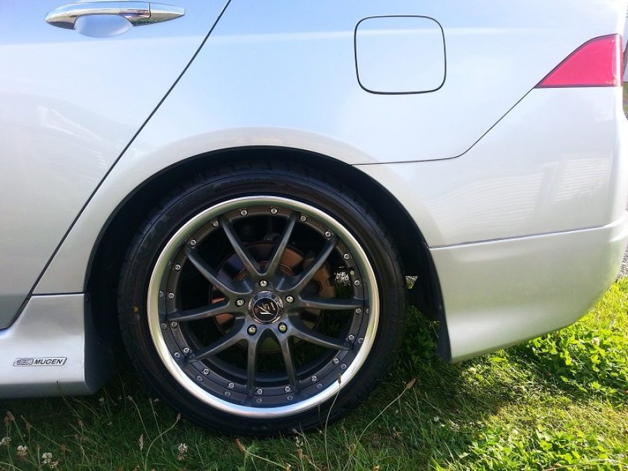 Acura TSX Räder Work VS-SS R18 7.5J ET52 225/40