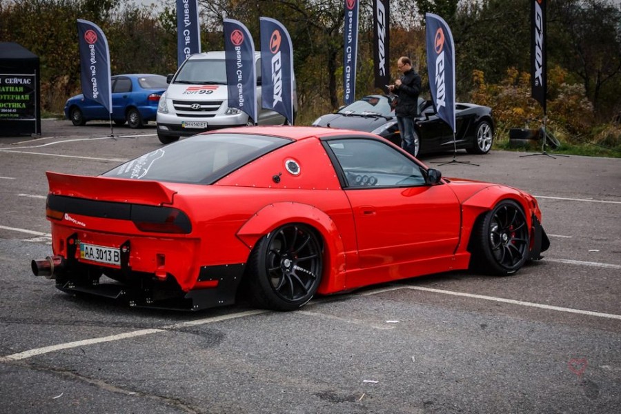 Nissan 180SX/200SX/240SX Räder Work Emotion 11R R19 8.5J ET35 10.5J ET28 200SX 