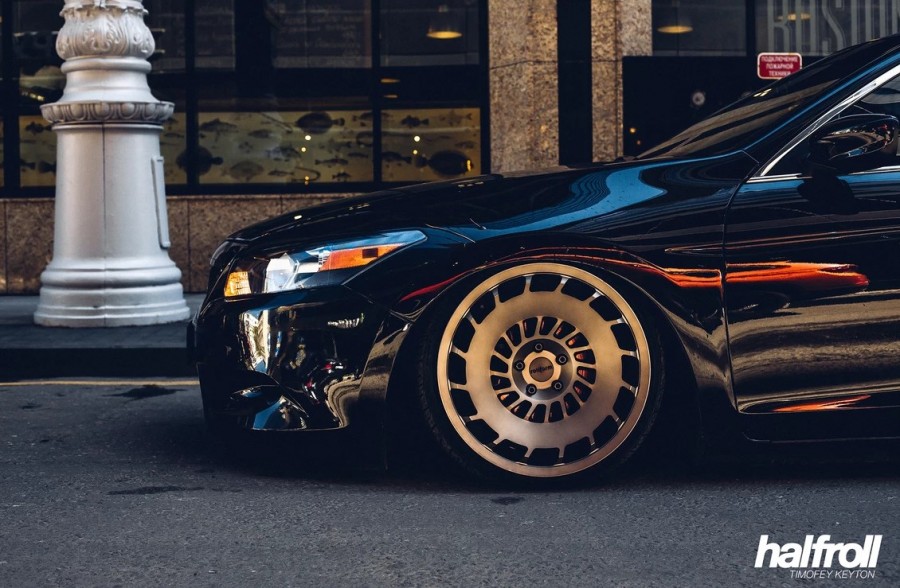 Honda Accord Räder Rotiform CCV R19 10J ET38 235/35