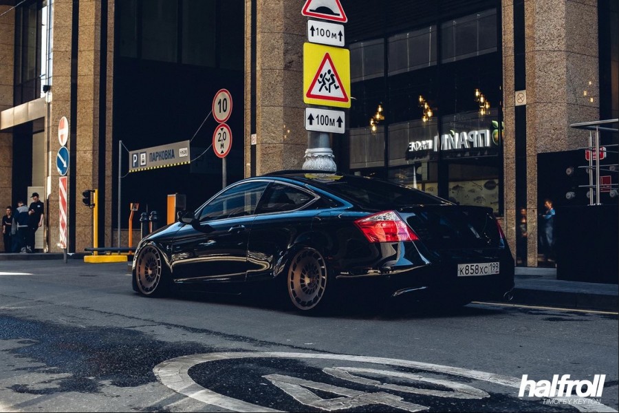 Honda Accord Räder Rotiform CCV R19 10J ET38 235/35