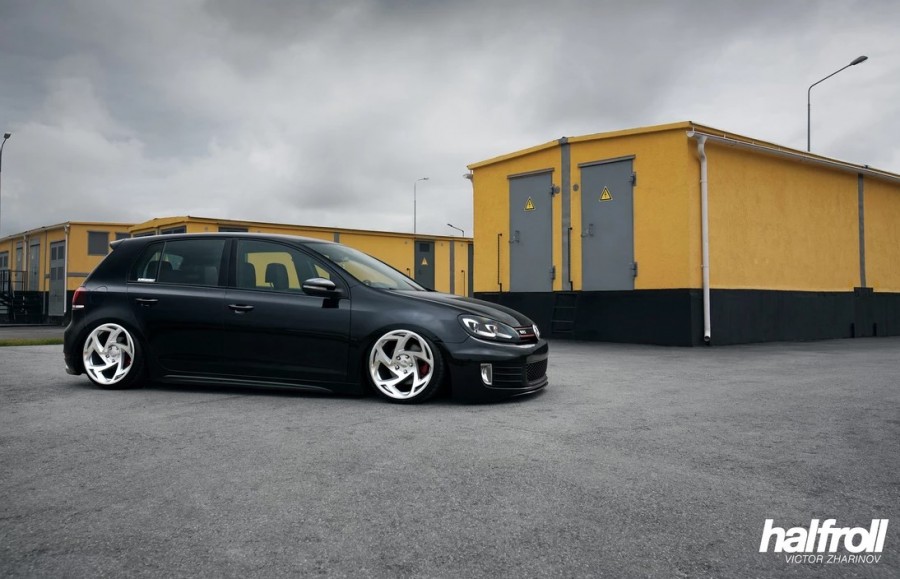 Volkswagen Golf MK6 Räder Radi8 R8S5 R18 9.5J ET40 215/35 GTI 