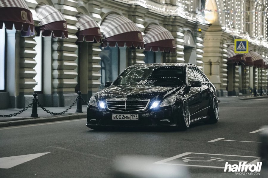 Mercedes-Benz E-Class W212 Räder Avant Garde F141 R19 11J ET10 235/35 12J ET17 255/35 E300 