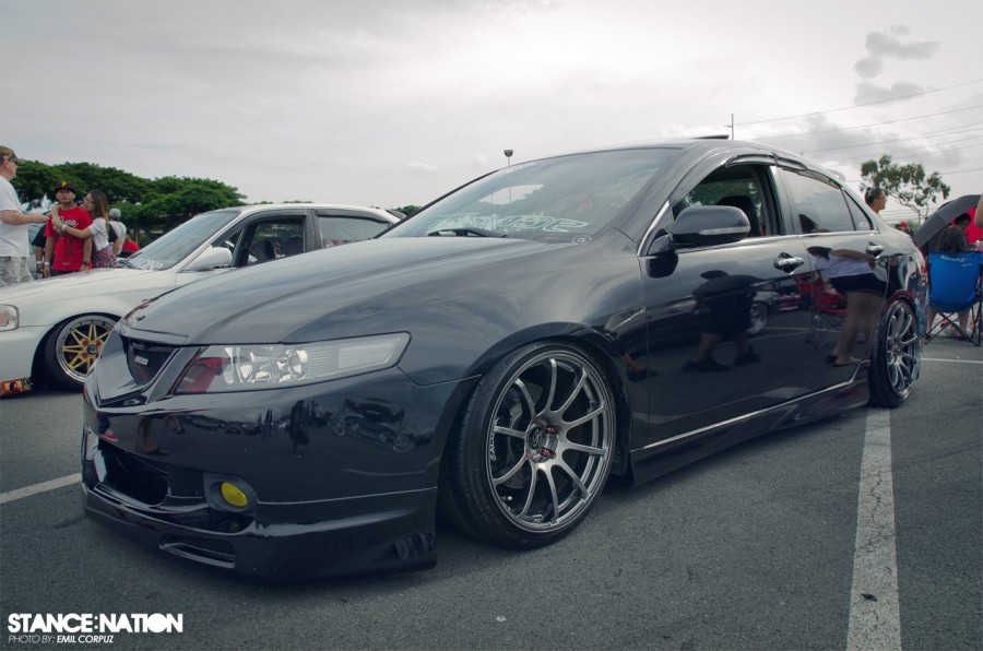 Acura TSX CL9 Räder Rota G-force R18 9J ET30 215/40 ET24