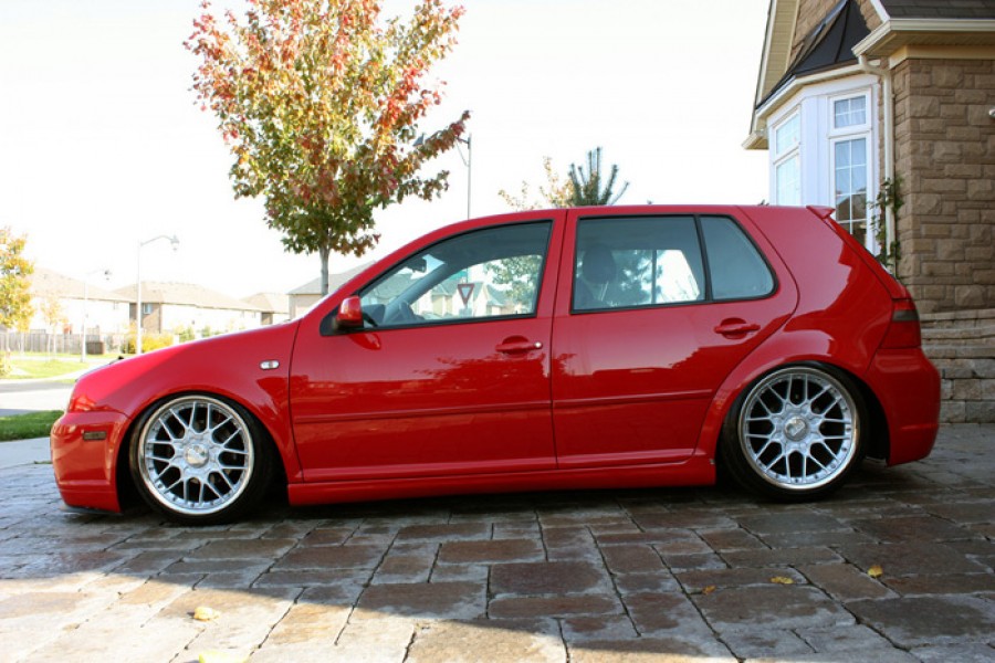 Volkswagen Golf MK5 Räder BBS RS2 R18 8.5J 215/40 10J 225/40
