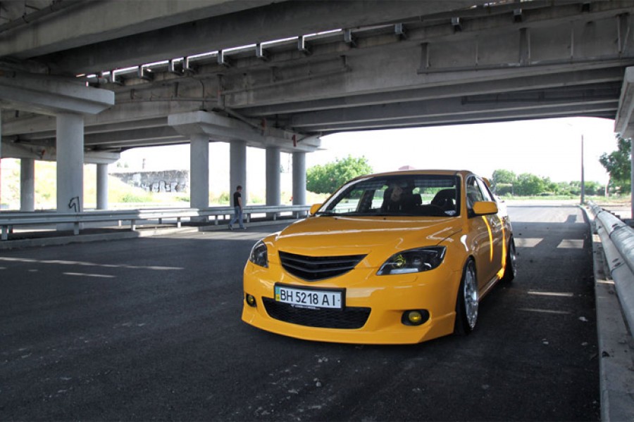 Mazda 3 1. Generation Räder Enkei RPF1 Type RC R18 8.5J ET42 205/40 9.5J ET45 215/40
