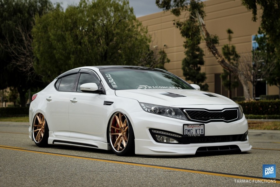 Kia Optima TF Räder Avant Garde F431 R20 9.5J ET42 225/30 10.5J ET37 245/35 SX 