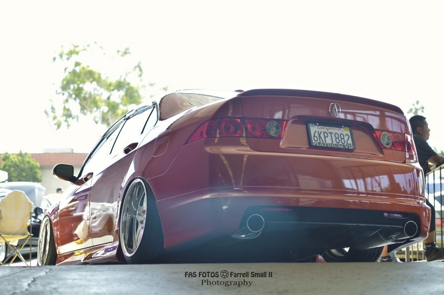 Acura TSX Räder Platinum VIP series V R18 9.5J ET8 215/40 10J 225/40