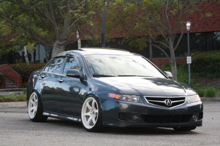Acura TSX CL9 Räder Rays Gram Light 57S Pro R18 9.5J ET12 225/40
