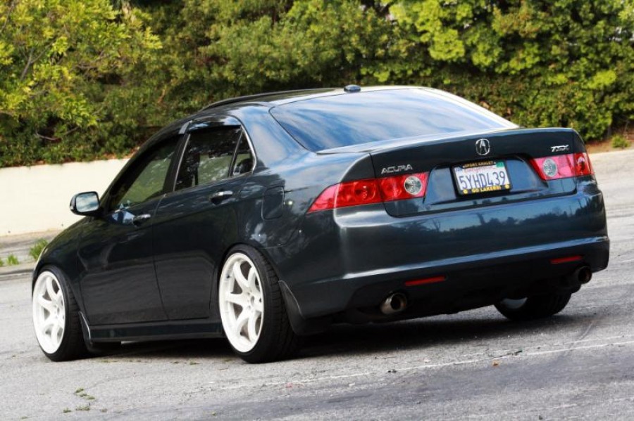 Acura TSX CL9 Räder Rays Gram Light 57S Pro R18 9.5J ET12 225/40