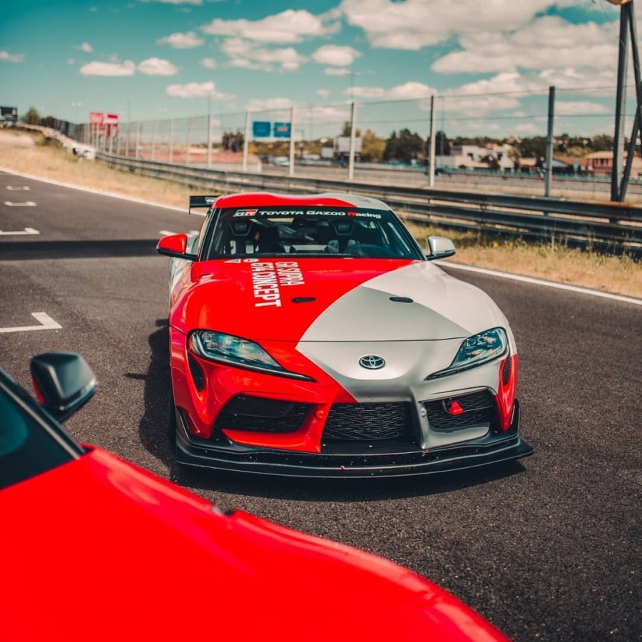 Toyota Supra A90  Räder OZ Racing Supertourismo GT