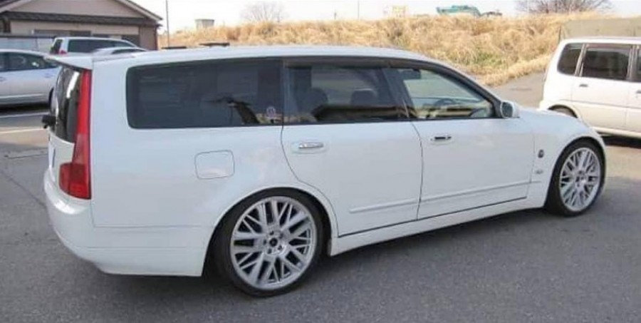 Nissan Stagea M35 