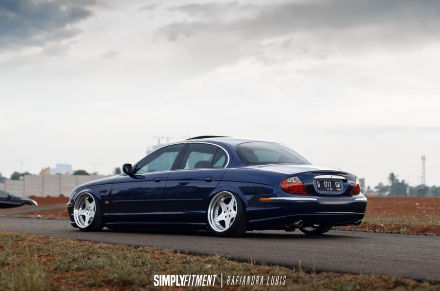 Jaguar S-Type Räder Super Star Leon Hardiritt Orden