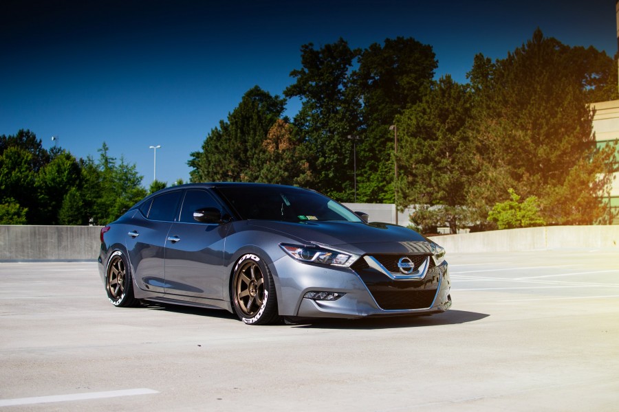 Nissan Maxima A36 Räder Rays Volk Racing TE37 R18