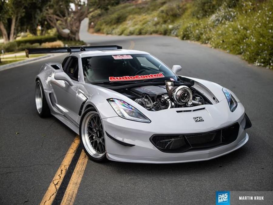 Chevrolet Corvette C8 Räder Rotiform RSE R20 10J 275/35 13J 315/35