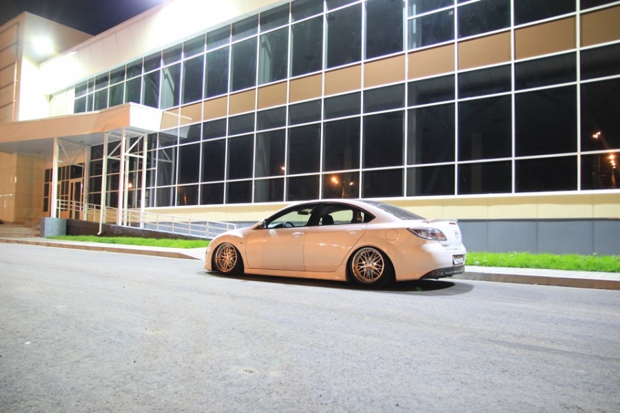 Mazda 6 2. Generation Räder Super Star Leon Hardiritt Bugel R18 8.5J ET30 225/40 9.5J ET40 255/40 fuckhaters 