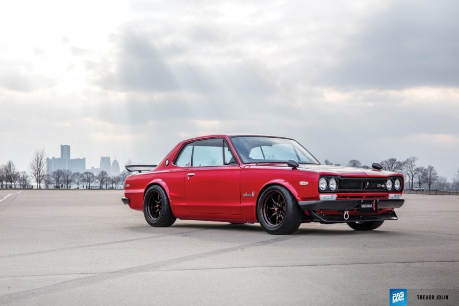 Nissan Skyline C10 Räder Watanabe R-Type R16 8J ET-8 215/50 9J ET-13 225/50