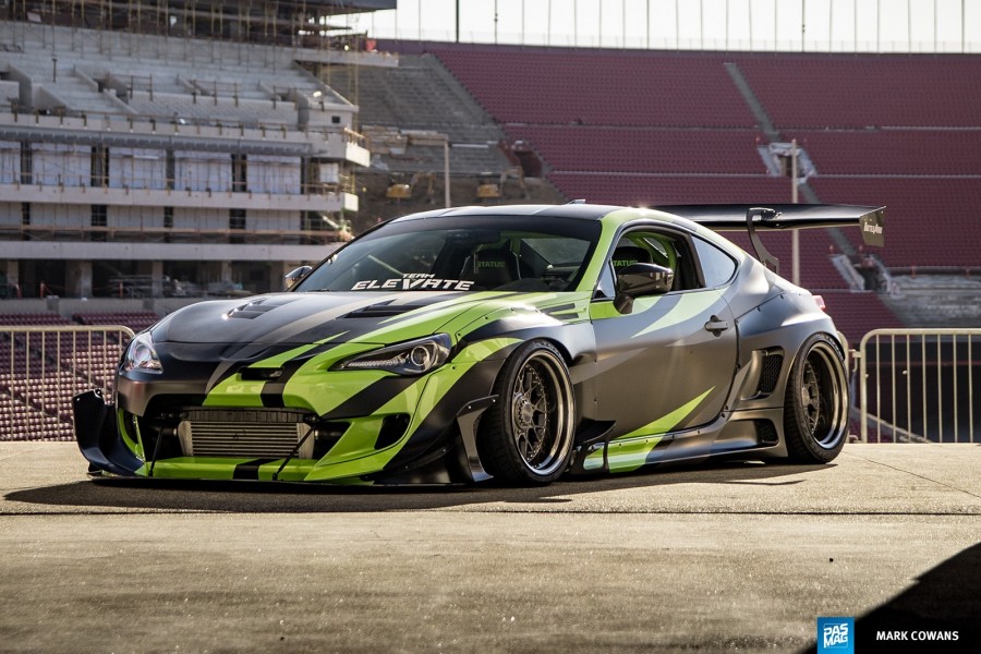 Scion FR-S Räder Rotiform LVS R18 10.5J ET-17 255/35 12.5J ET-27 285/35