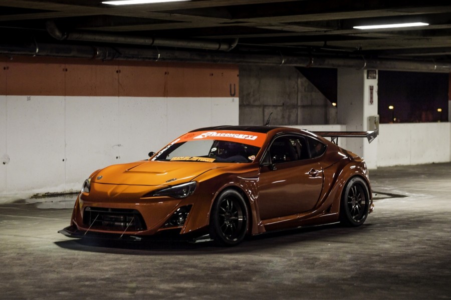 Scion FR-S Räder F1R F102 R18 265/35