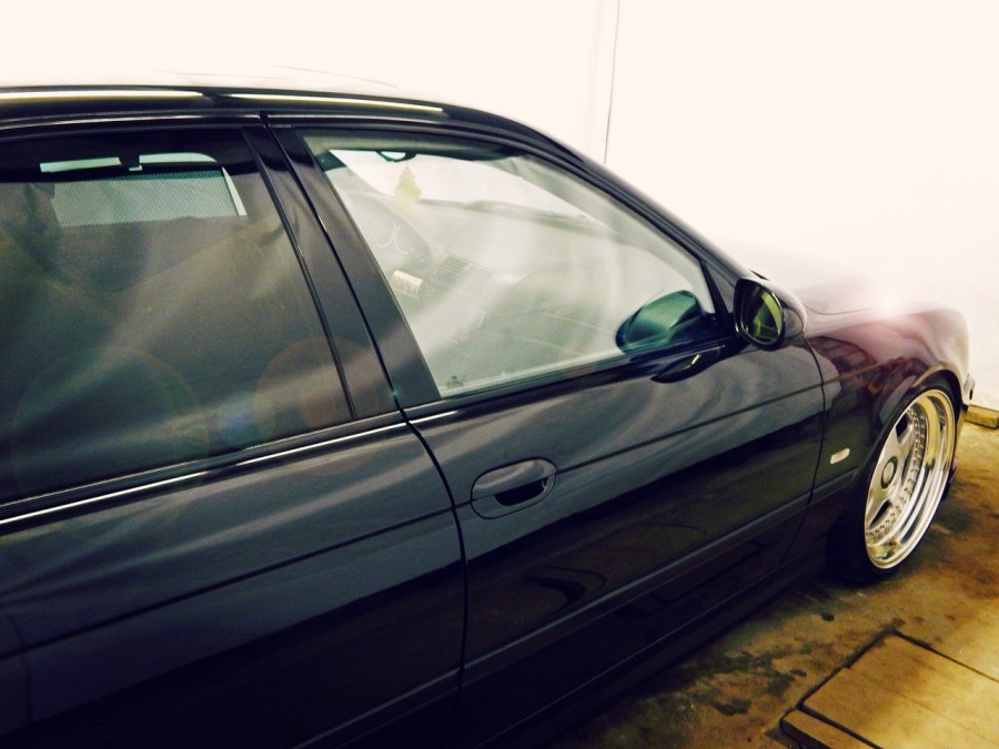 BMW 5 series E39 Räder OZ Racing Futura R19 9.5J 10.5J
