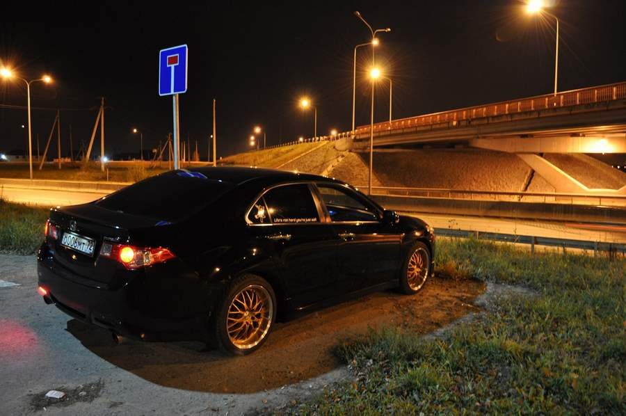 Honda Accord 8. Generation Räder Hartge RR R18 8.5J ET35 235/40