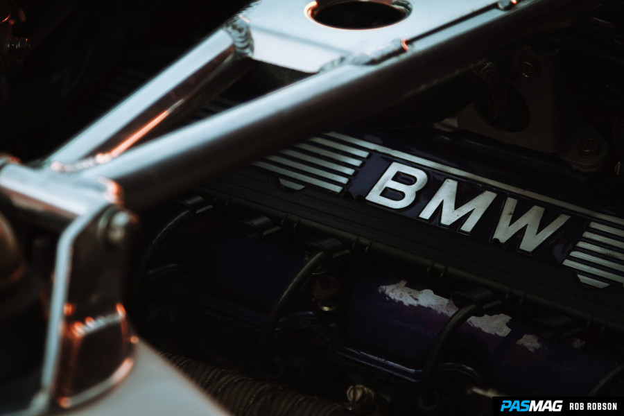 BMW 02 series 2002 Räder Epsilon Mesh R15 9J 215/50 235/45
